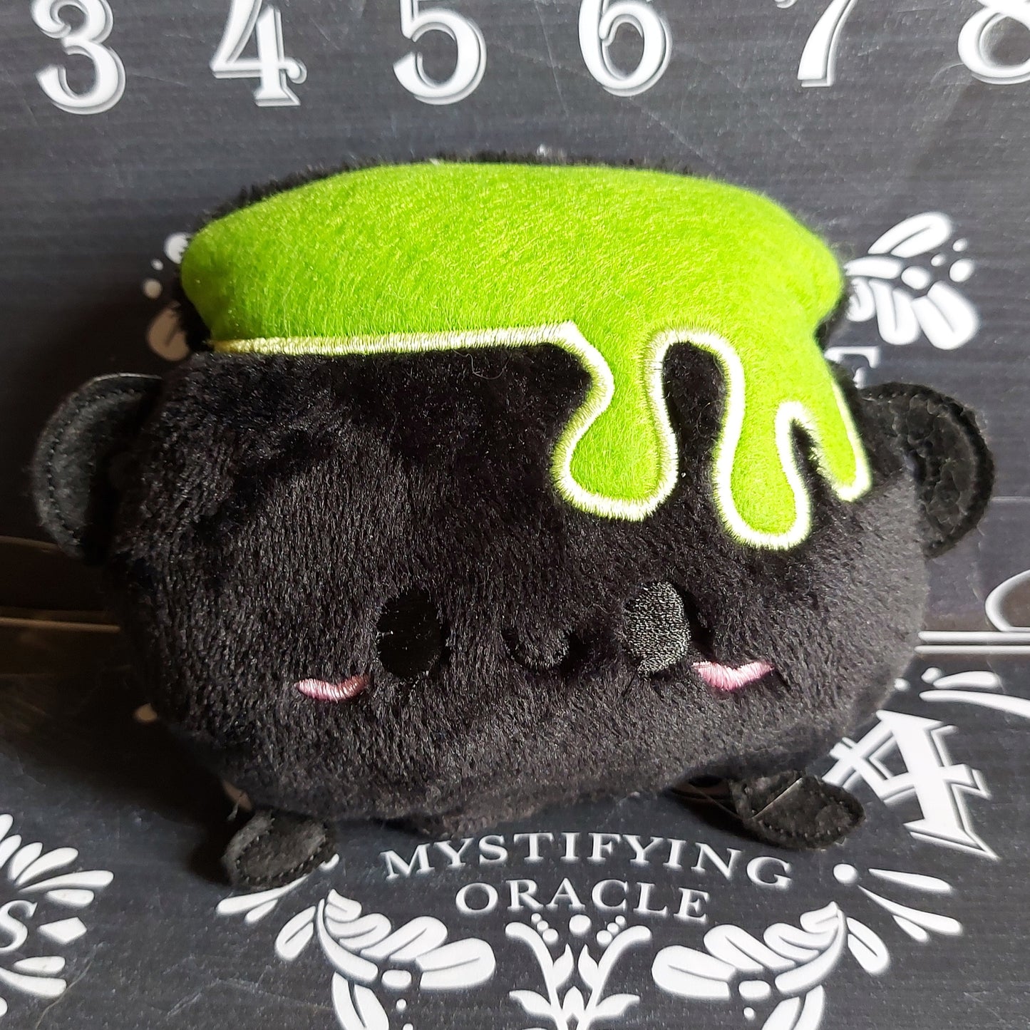 CAULDRON STUFFIE