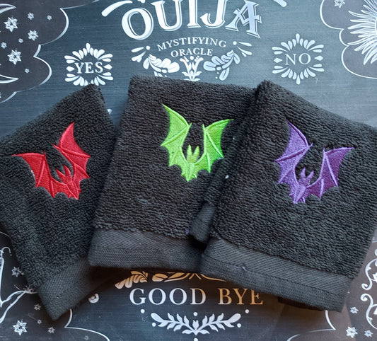BATTY ABOUT BATS EMBROIDERED FACECLOTH