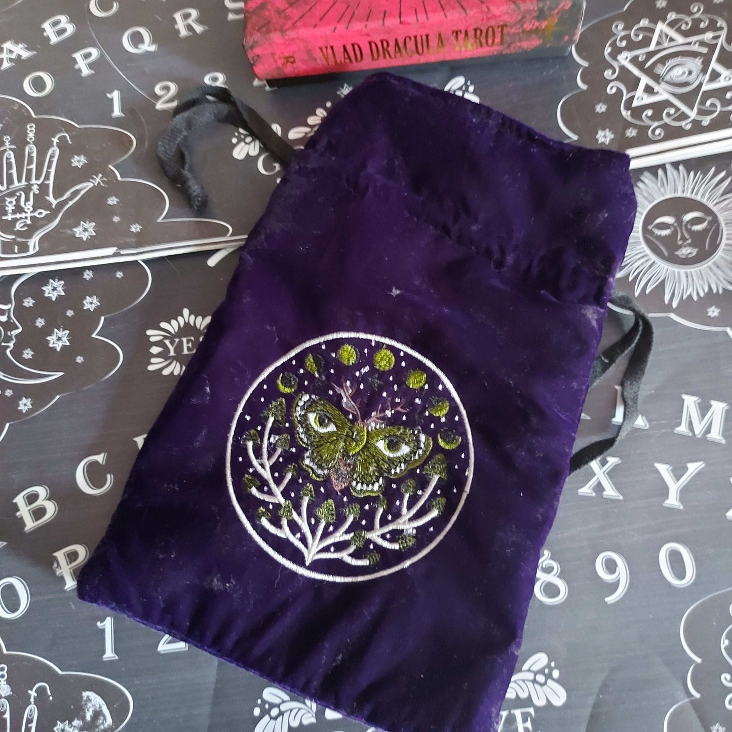XL VELVET TAROT CARD BAG 'THEY WATCH BY NIGHT'