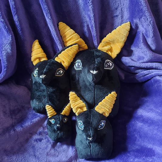 ANUBIS HEAD STUFFIE