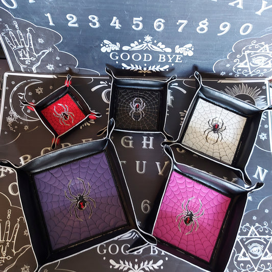 SPIDER AND WEB SNAP TRAYS