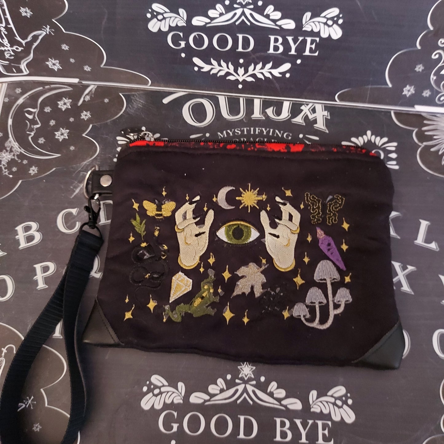 MYSTIC MUSE WRISTLET